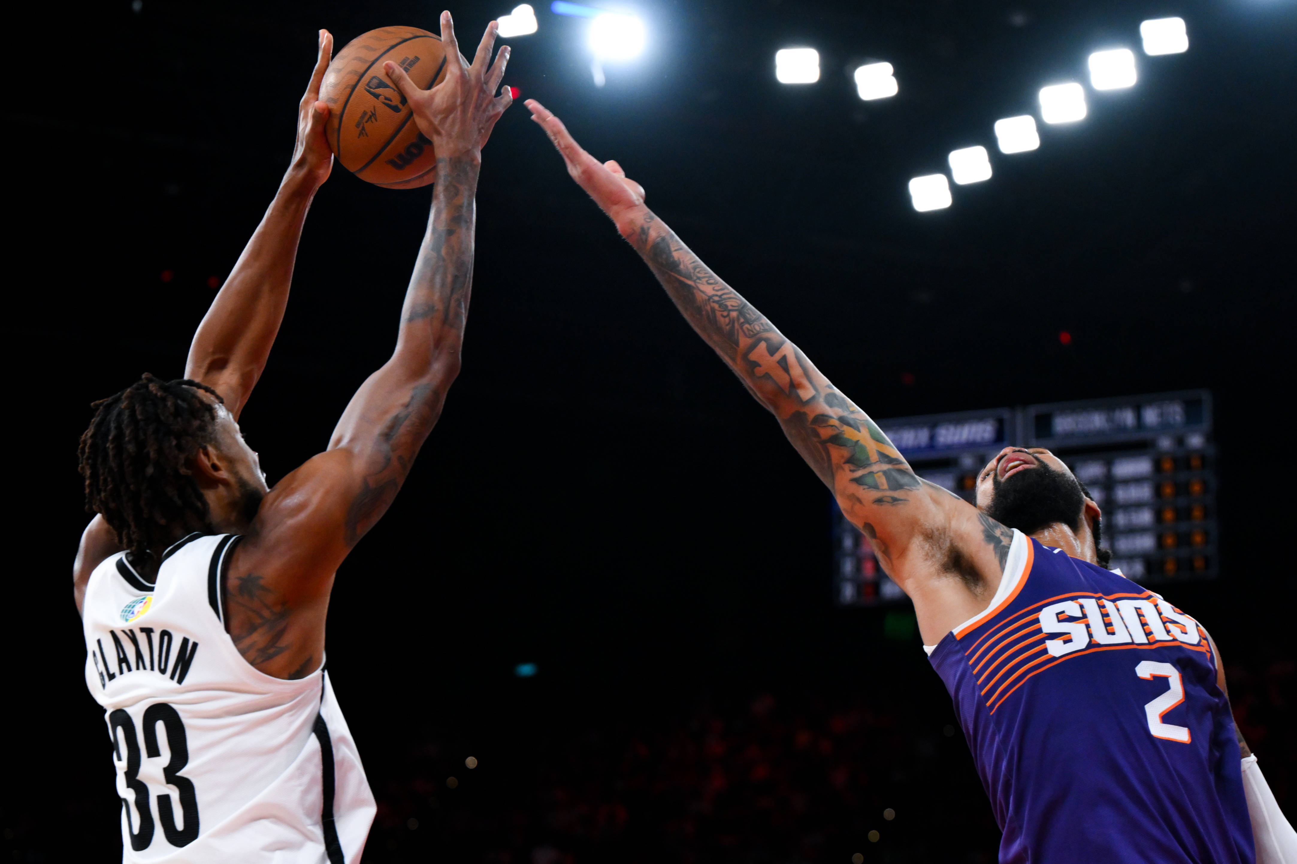 lol比赛回放-尼斯迎NBA季后赛关键赛,清晨篮板制胜,管理层满意,团队化学反应显著的简单介绍