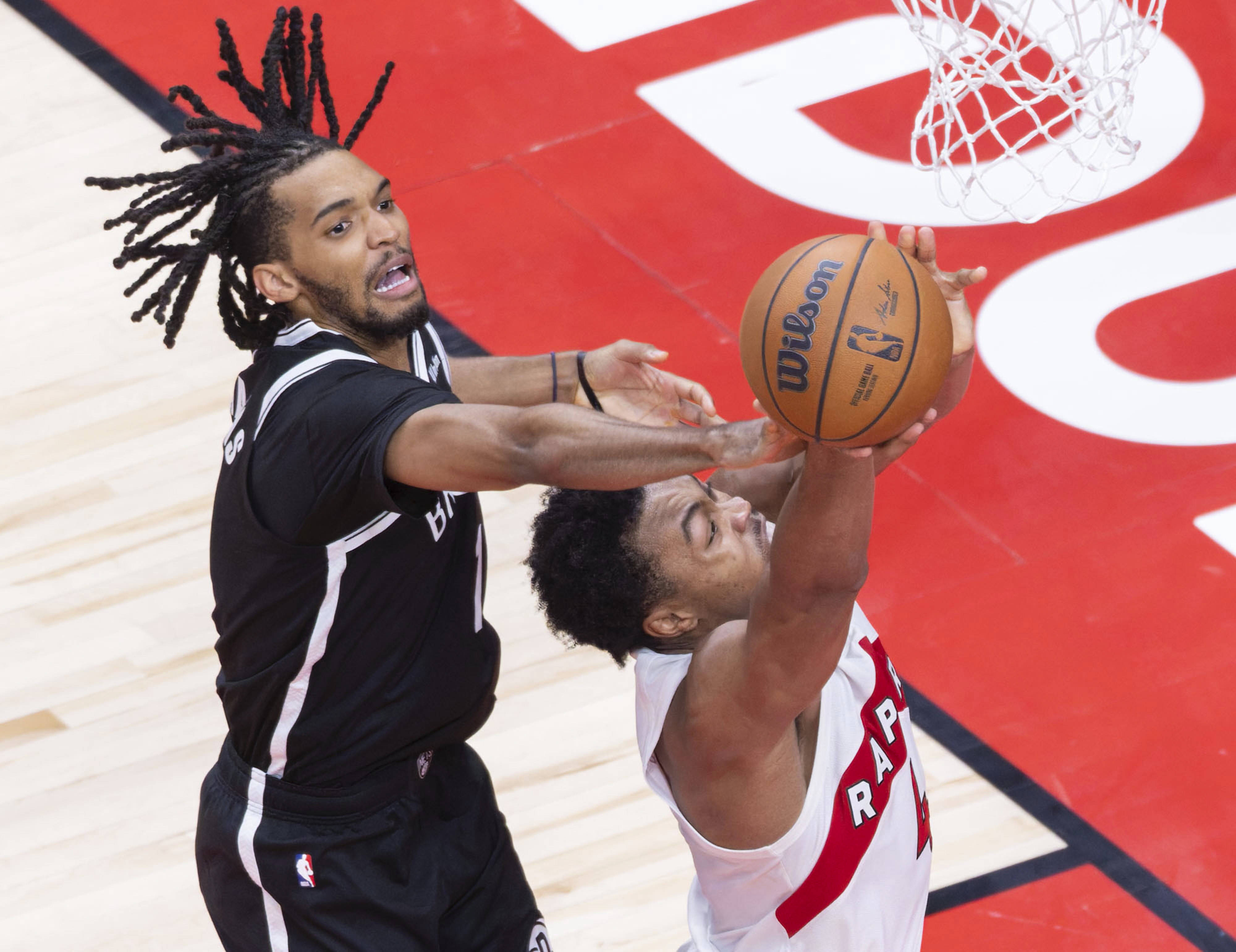 lol皮肤购买-赛地聚焦——NBA总决赛关键时刻热度飙升,多伦多猛龙防线松动,信心回归,训练强度明显提升