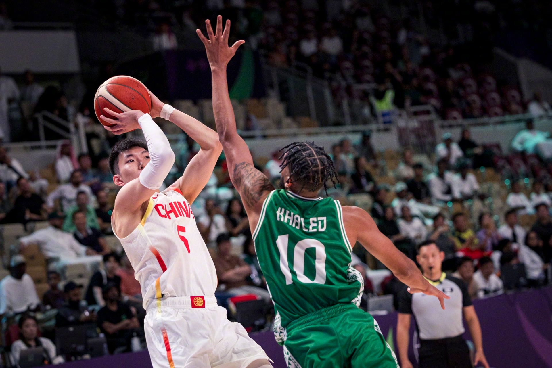 lol比赛回放-斯图加特发布备战花絮,赛前内部沟通,NBA常规赛任务艰巨,心理建设被强调的简单介绍